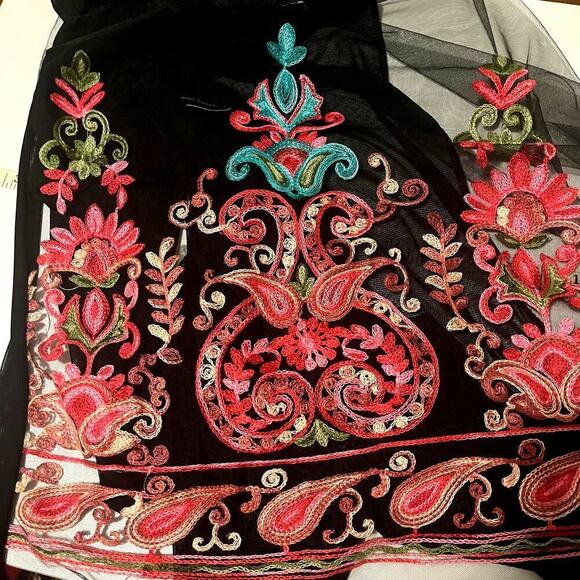 Sacred Threads NWOT Sheer Embroidered Floral Open Cardigan Black Womens One Size - Picture 8 of 12